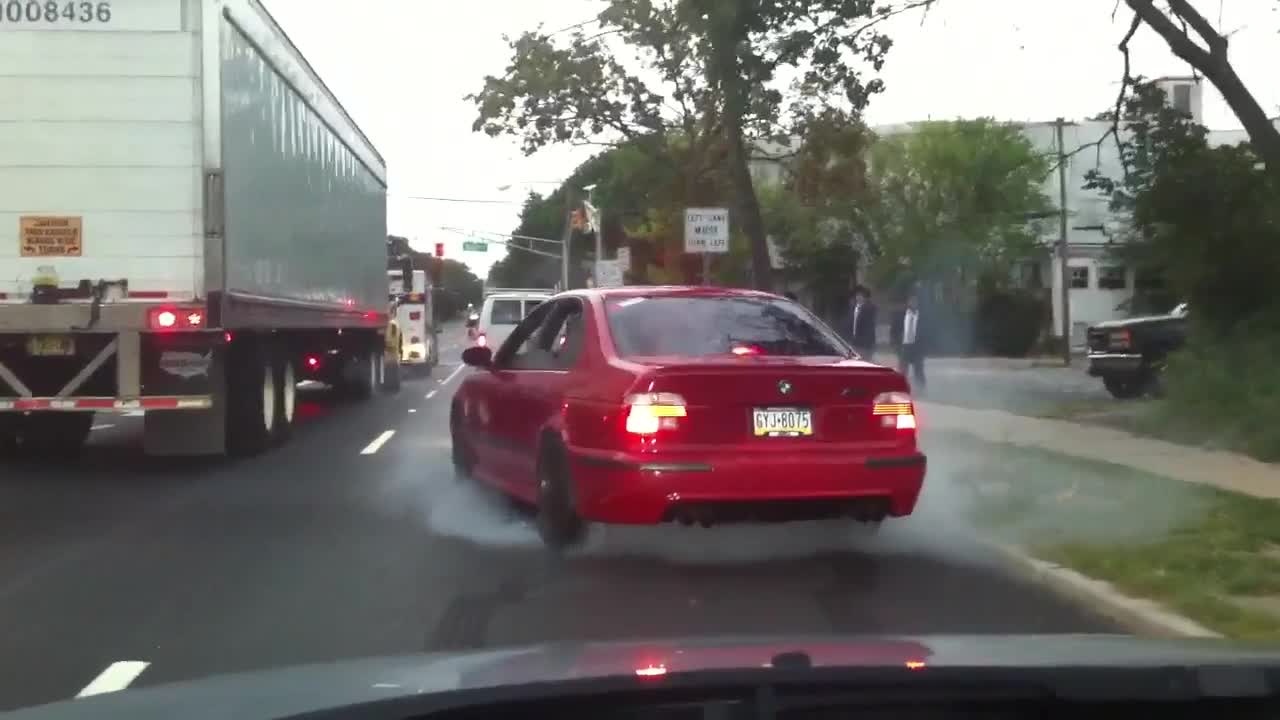 Bmw M5 e39 плаши евреи !