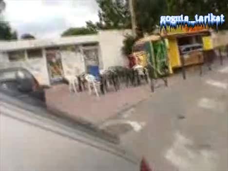 Лудият Remi Отново В Действие