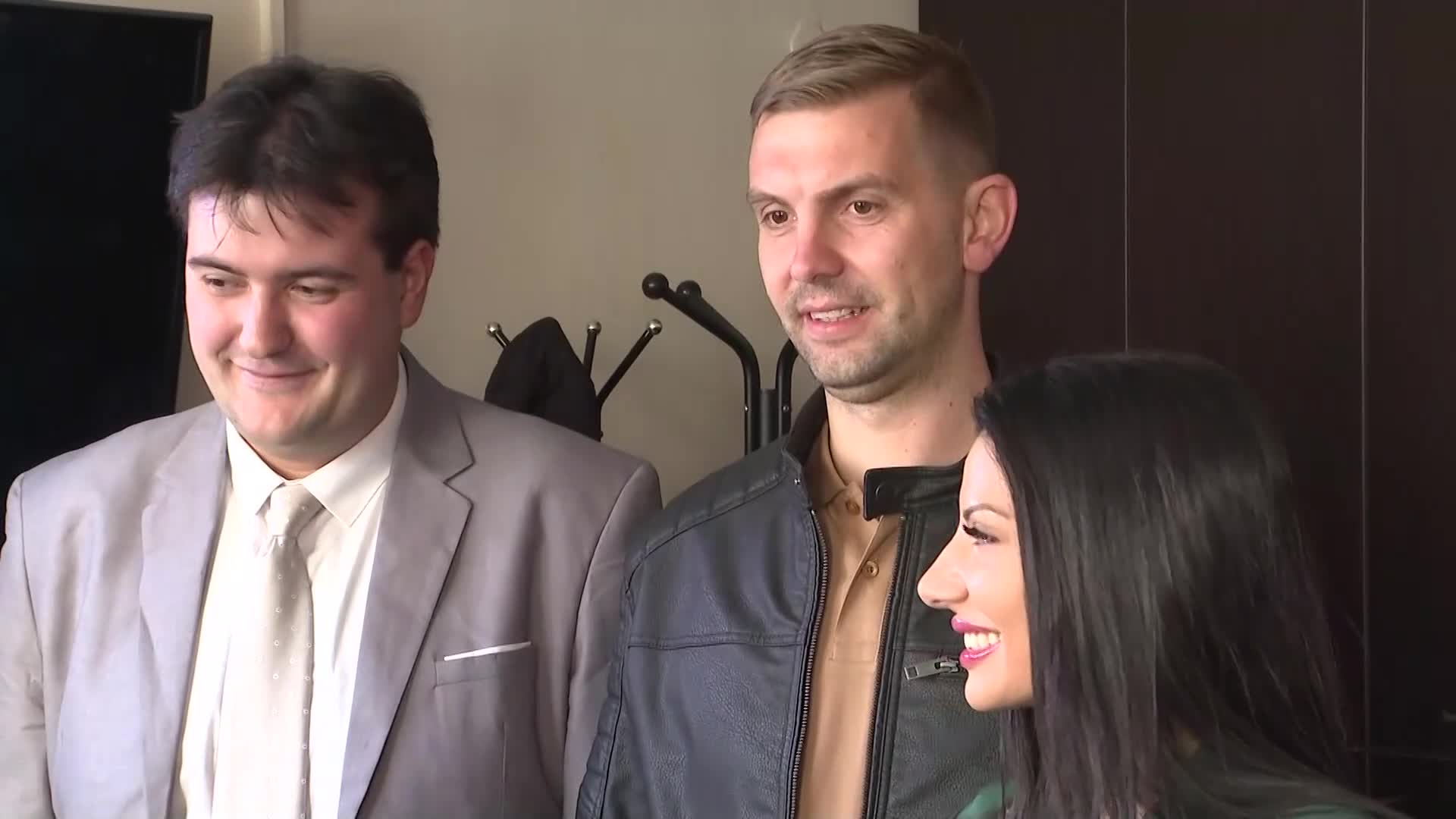 Крум Зарков регистрира листата на "БСП-Обединена левица" за 24 МИР-София