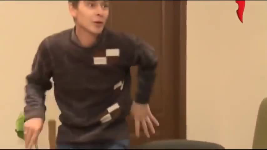 Скрита камера ! Кой уби шефа ... Смях!