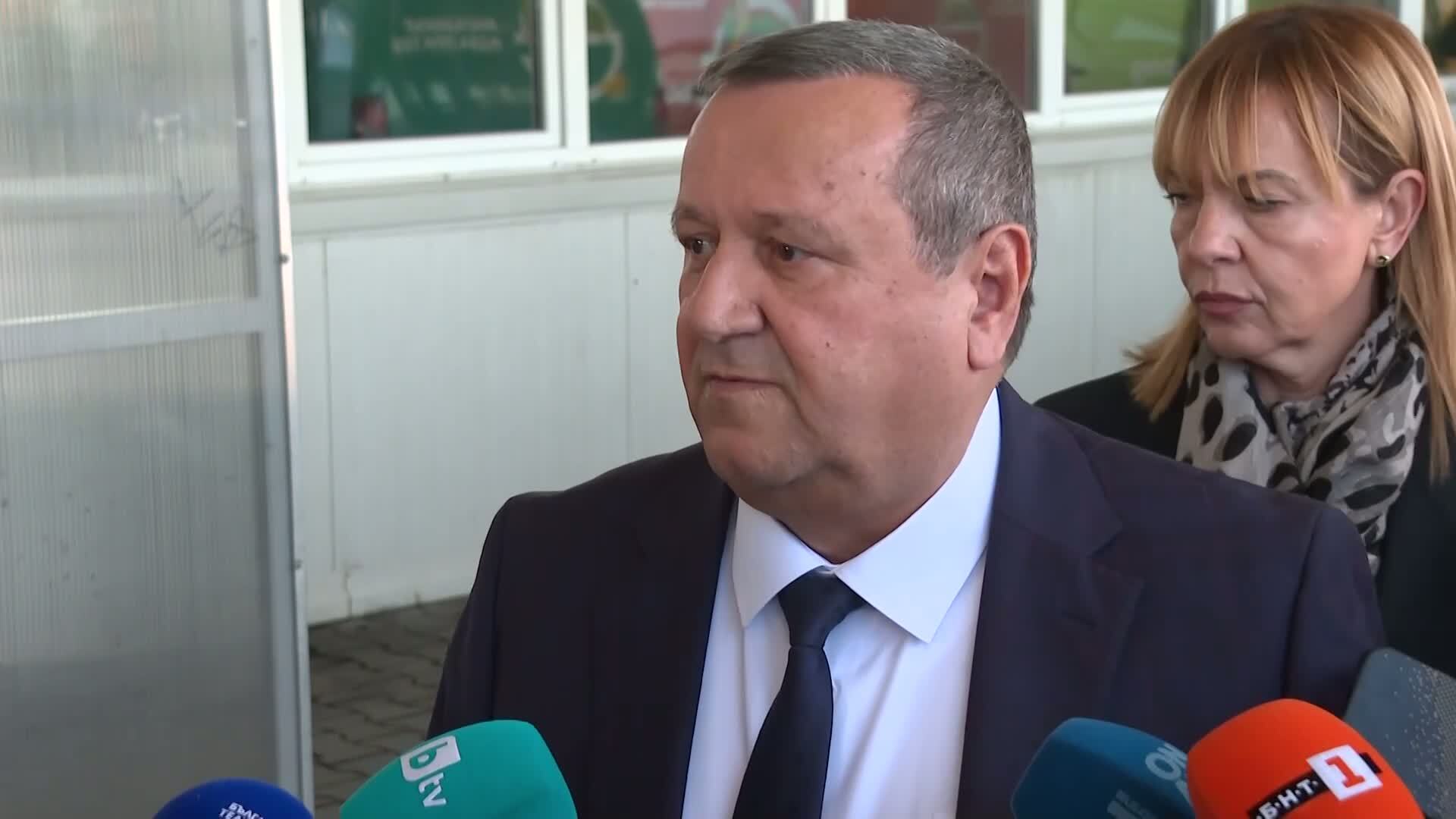 Адемов: Имаме над 30 сигнала за опити да се въздейства върху вота на гражданите чрез инструментите на социалната политика