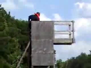 За Какво Служи Едно Дебело Хлапе?