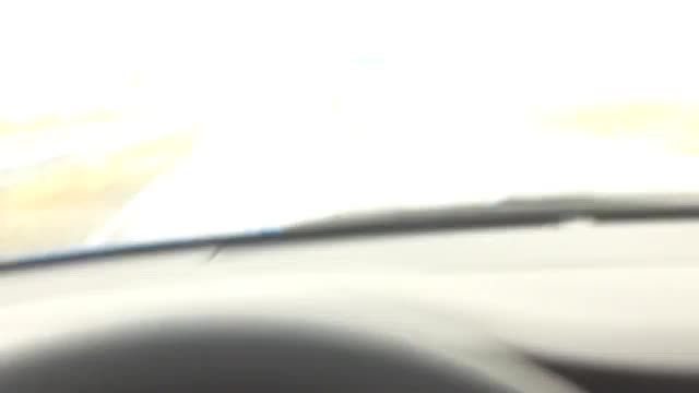 Бързо движещ се автобус по АМ "Тракия"