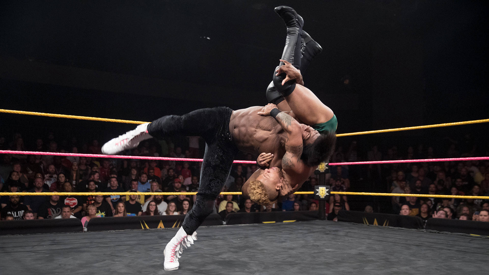 Lio Rush vs. The Velveteen Dream: WWE NXT, Oct. 11, 2017
