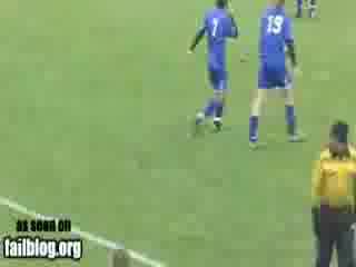 Смях! Няма по лудо изпълнение на тъч