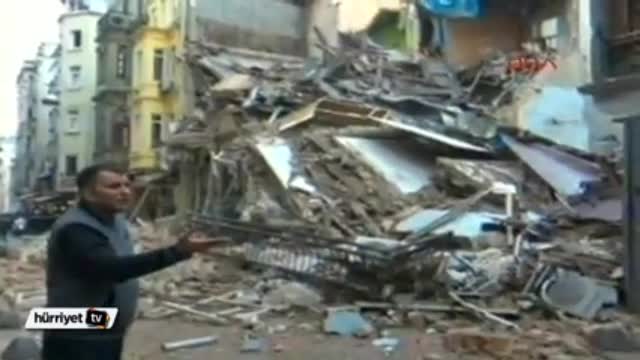 Пететажна сграда се срути в Истанбул