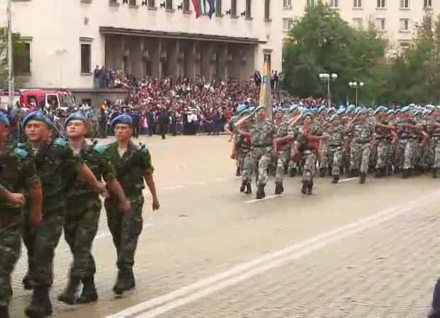 Парад по случай 6 май, Ден на храбростта и празник на българската армия