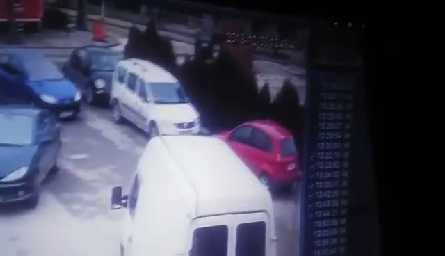 Пълен абсурд
