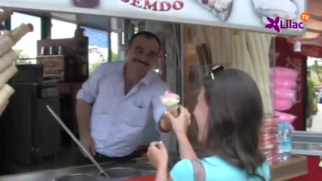 Много лудо продаване на сладолед