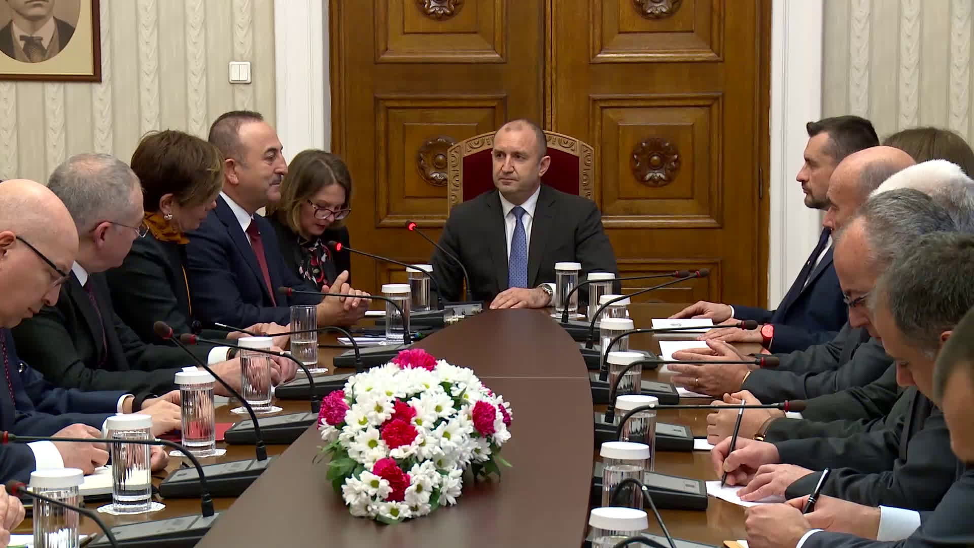 Румен Радев на среща с турския външен министър Мевлют Чавушоглу