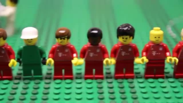Финалът на Шампионска лига в 'lego версия'