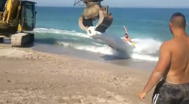 Страхотно забавление на плажа