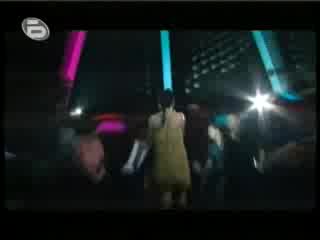 Галена си купонясва след шоуто в дискотека със седем момчета *Dancing Stars* 08.10.08