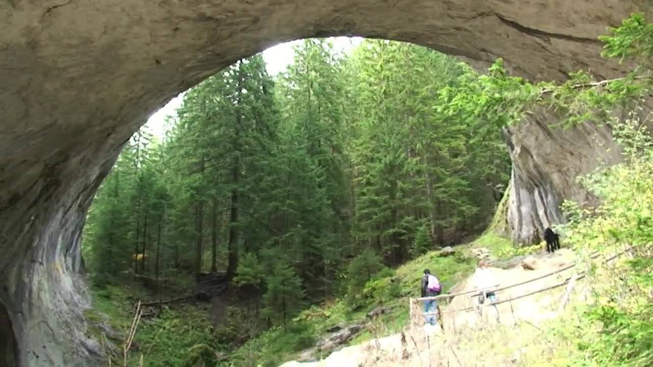 Родопи- есенен поход- Караджов камък, Чудните мостове, Забърдо