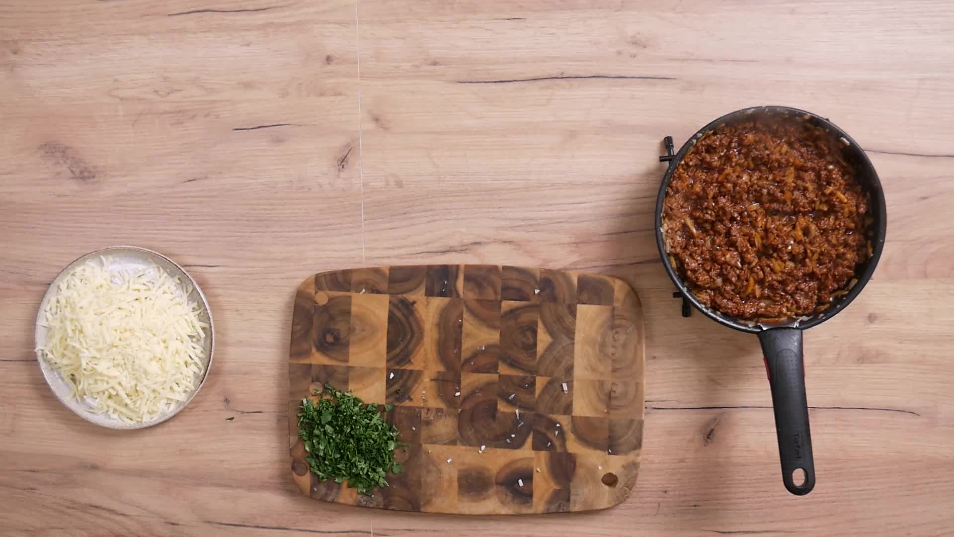 Пълнен сладък картоф