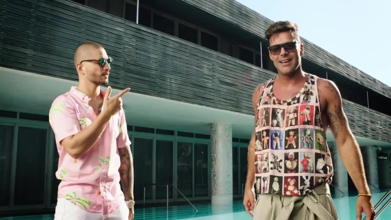 Превод! Ricky Martin - Vente Pa Ca ft. Maluma
