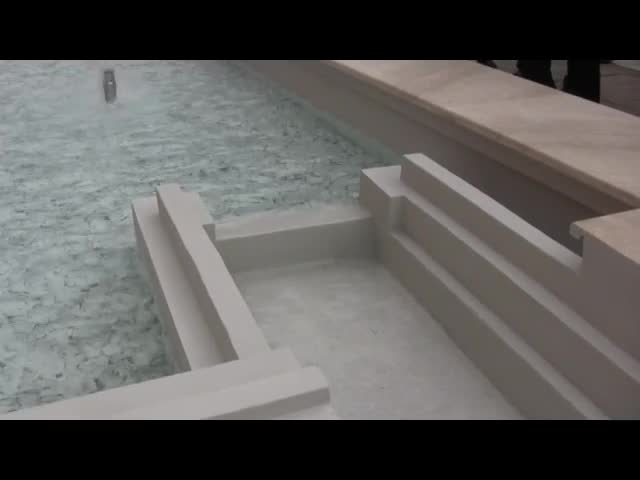 Главната в Пловдив се сдоби водопад