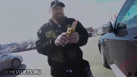 Руски спец показва как се краде луксозен джип В М W за минута !