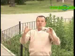 Готини Мацки Се Базикат Със Случайни Хора