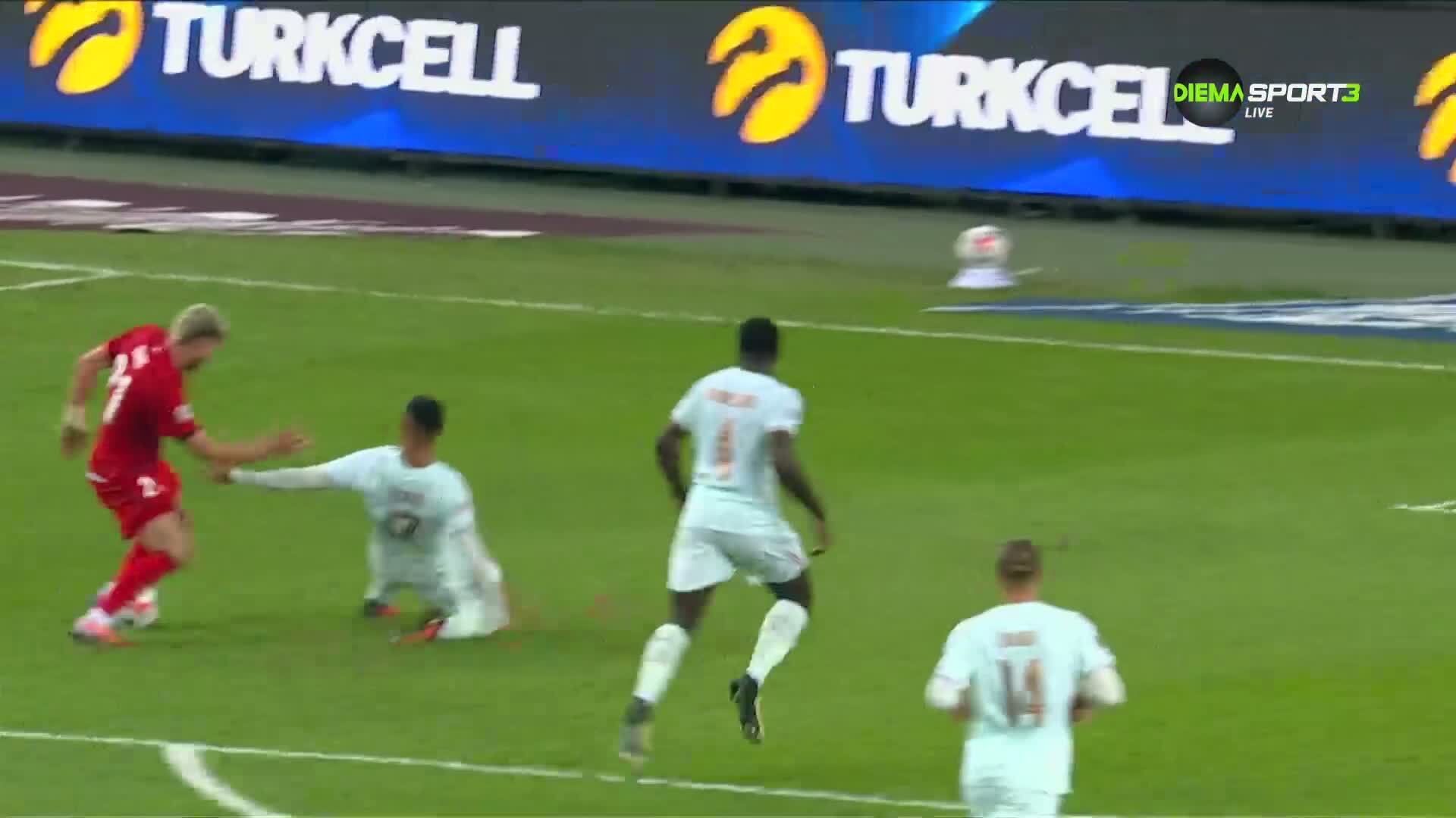 Турция - Франция 0:0 /първо полувреме/