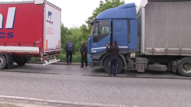 Подмяна на софтуера на митницата доведе до опашки на Дунав мост