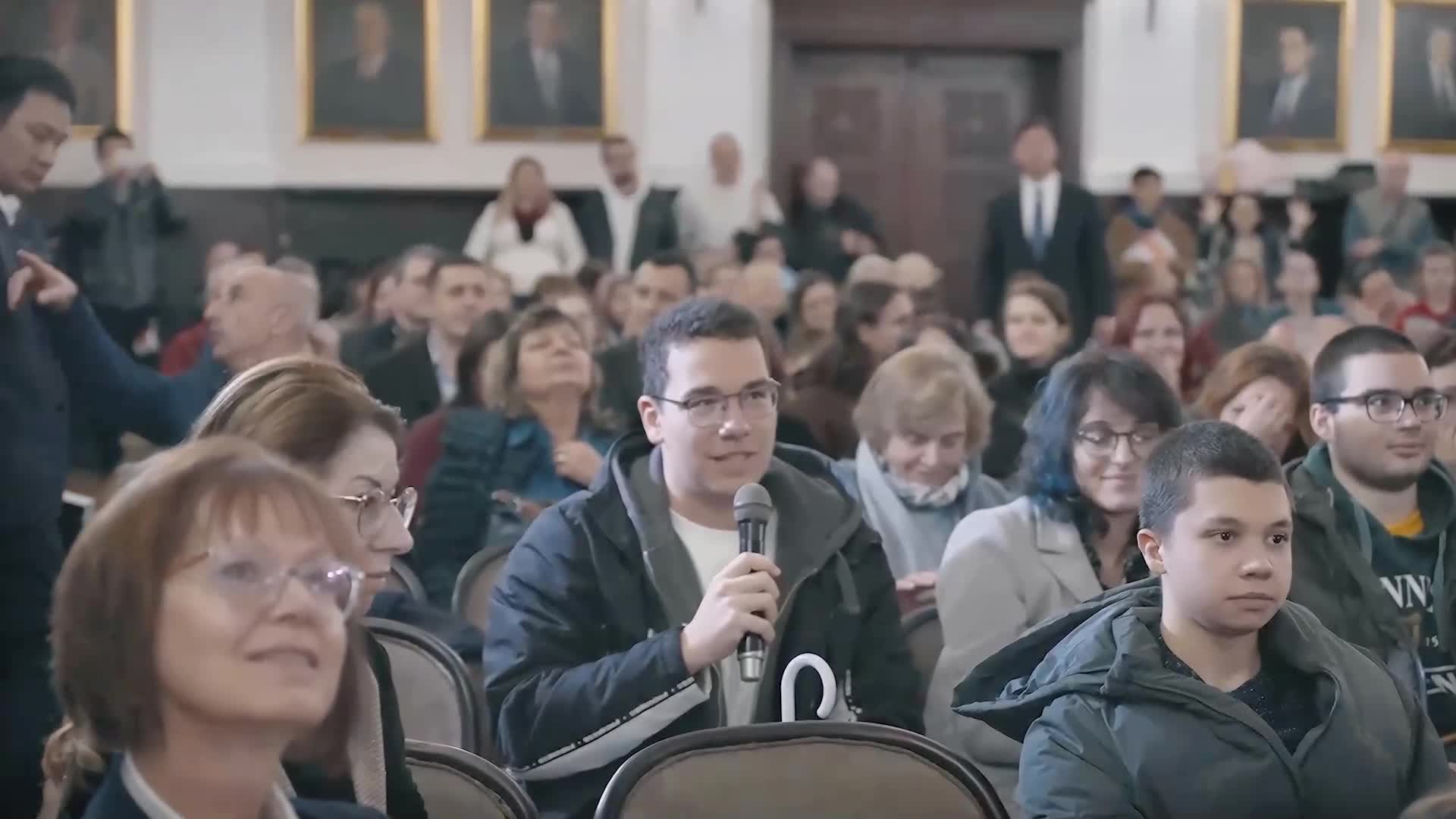 Talking with Taikonauts