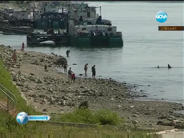 Дете се удави, спасявайки майка си