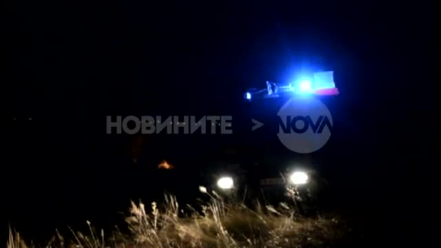 ПОЖАР В ЛОВЕШКО: Пламъците достигнаха до къщите на село Славяни