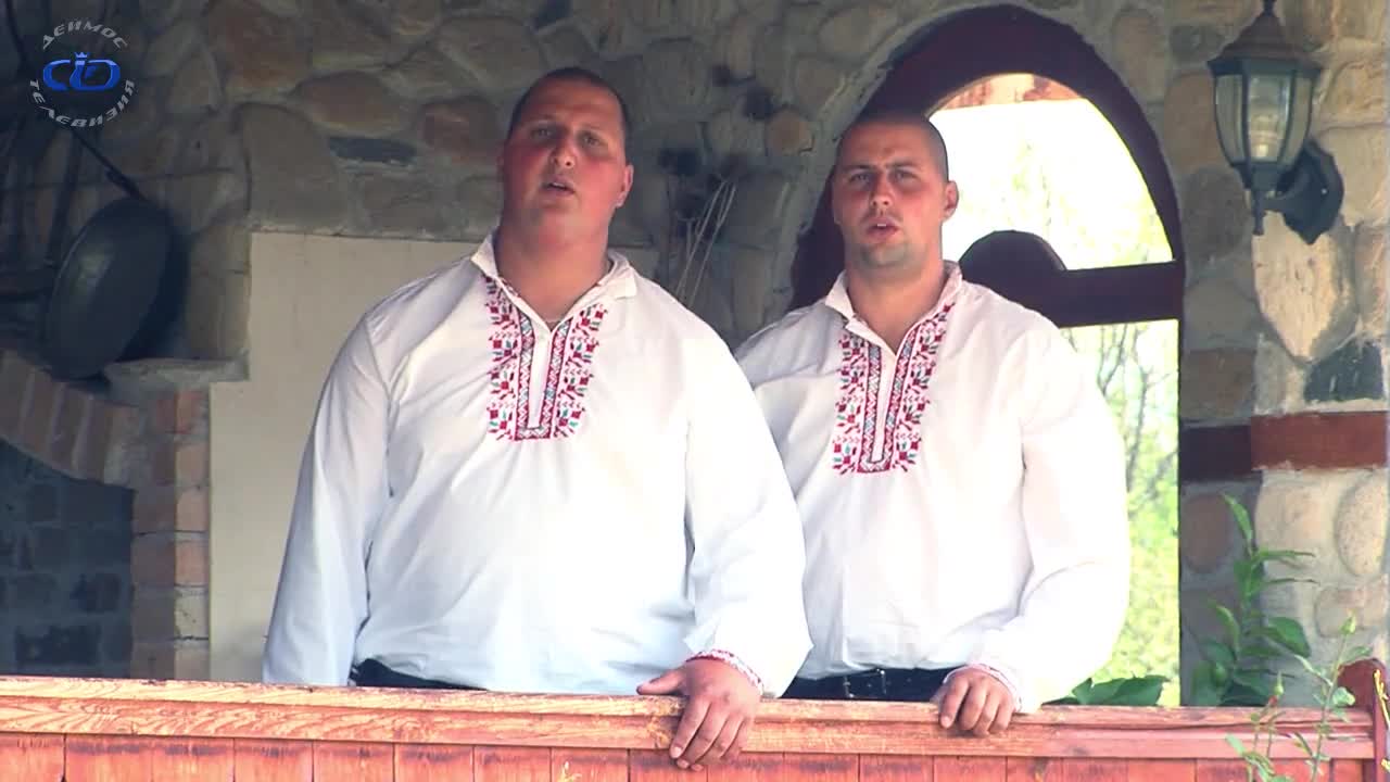 Братя Бабечки Барем да е мома(клип)