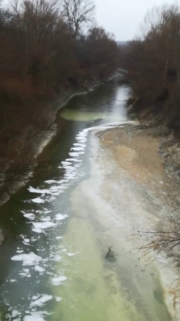 Замърсяване на река Осъм при с. Черковица