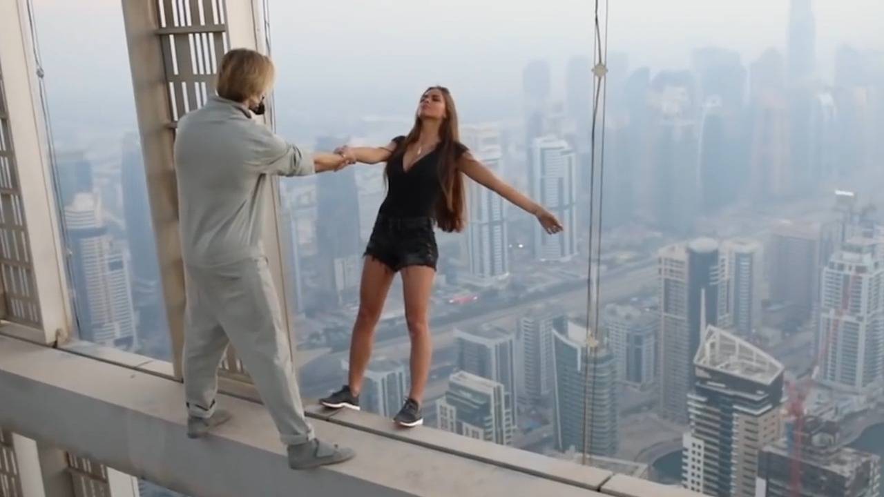 Да умреш за няколко LIKE-a повече!