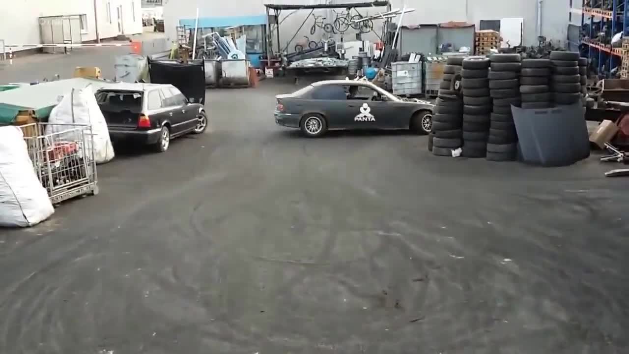Как се затварят 5 автомобилни врати за 1 секунда