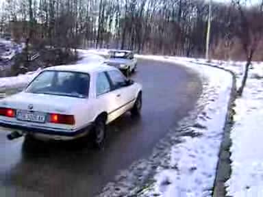 Бмв Е30 В Кръг Габрово