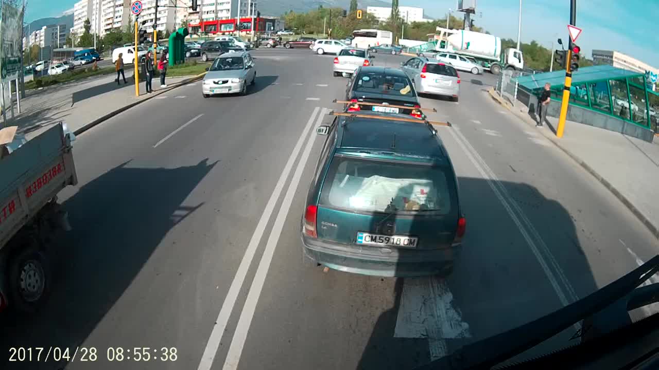 Нагъл шофьор