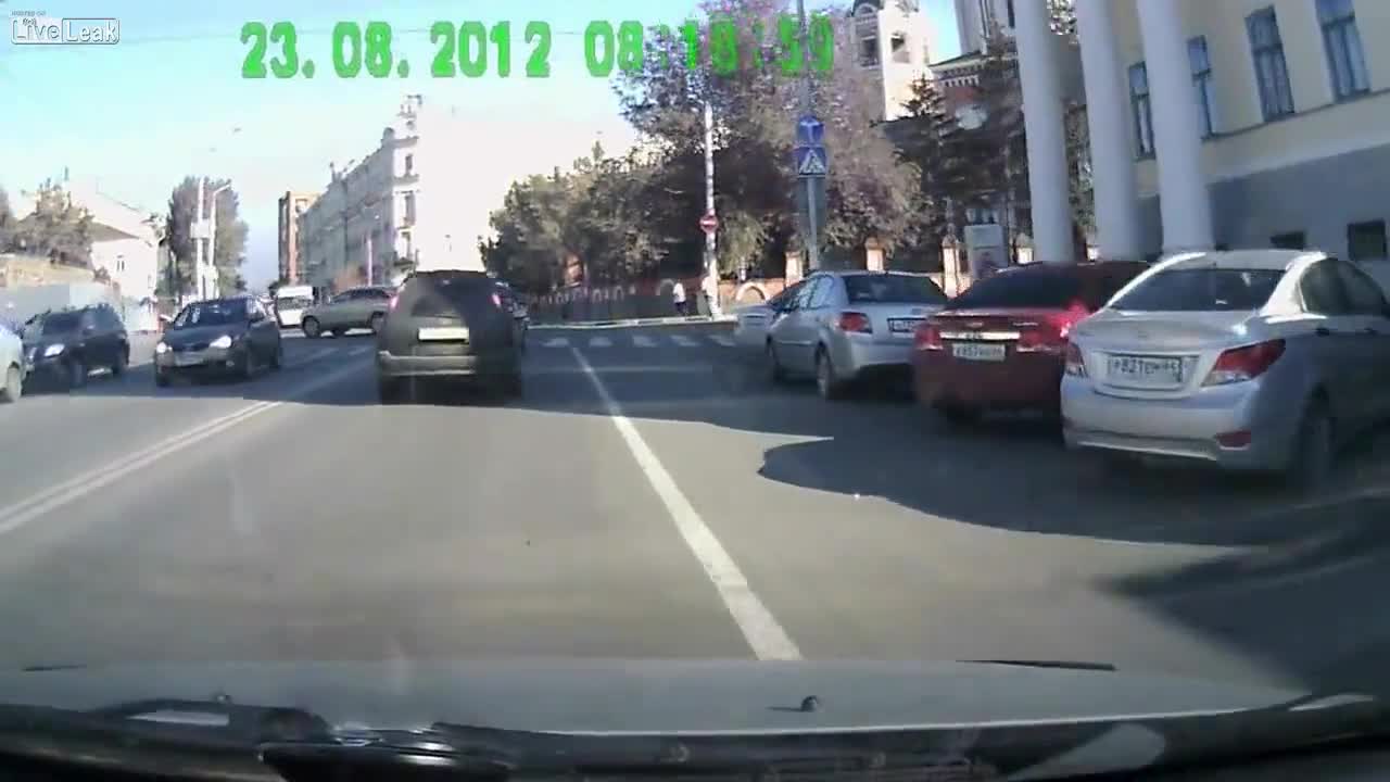 Къде караш ти бе а? Смях