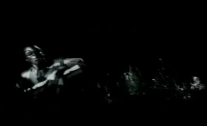 Ruff Ryders Ft. Snoop Dogg, Scarface, Yung Wun & Jadakiss - World War III (Classic Video 2000) [DVDrip High Quality]