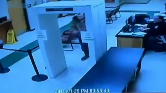 Най - царското бягство от затвора което някога сте виждали