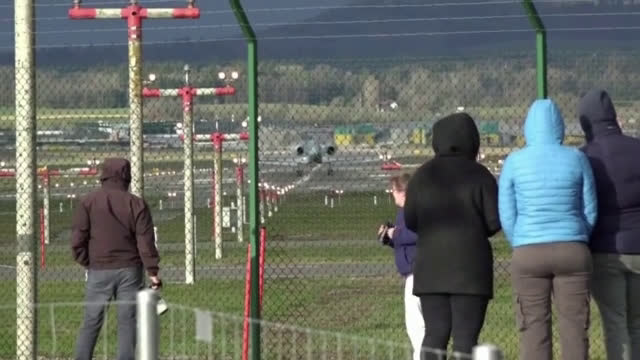 „Сиара” доведе до анулиране на полети и влакове