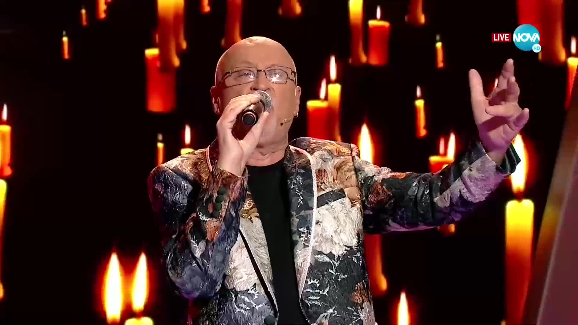 Музикално изпълнение Данчо Караджов в "Забраненото шоу на Рачков" (10.10.2021)