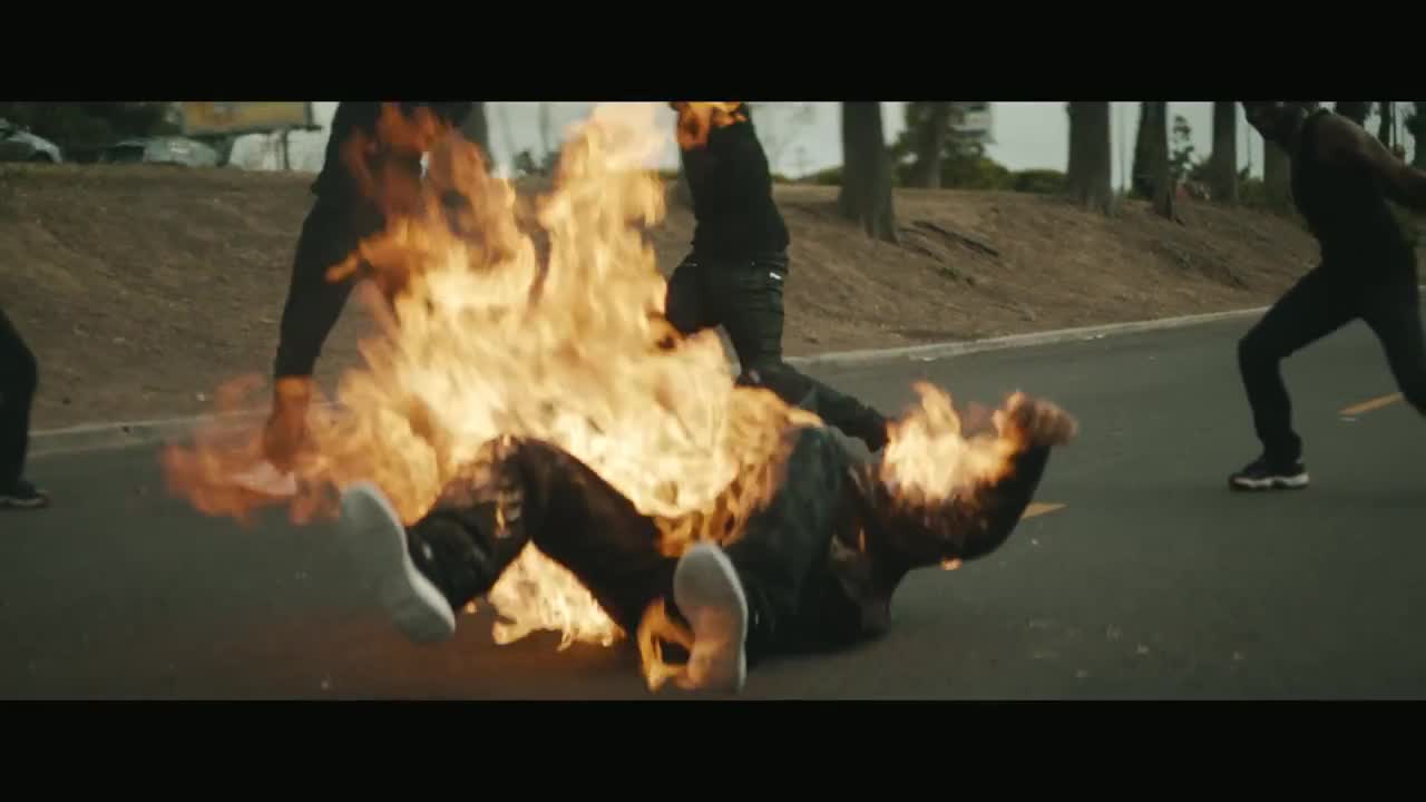 Жесток трап 2о15 •» Skrillex & Yogi - Burial (ft. Pusha T, Moody Good, Trollphace)