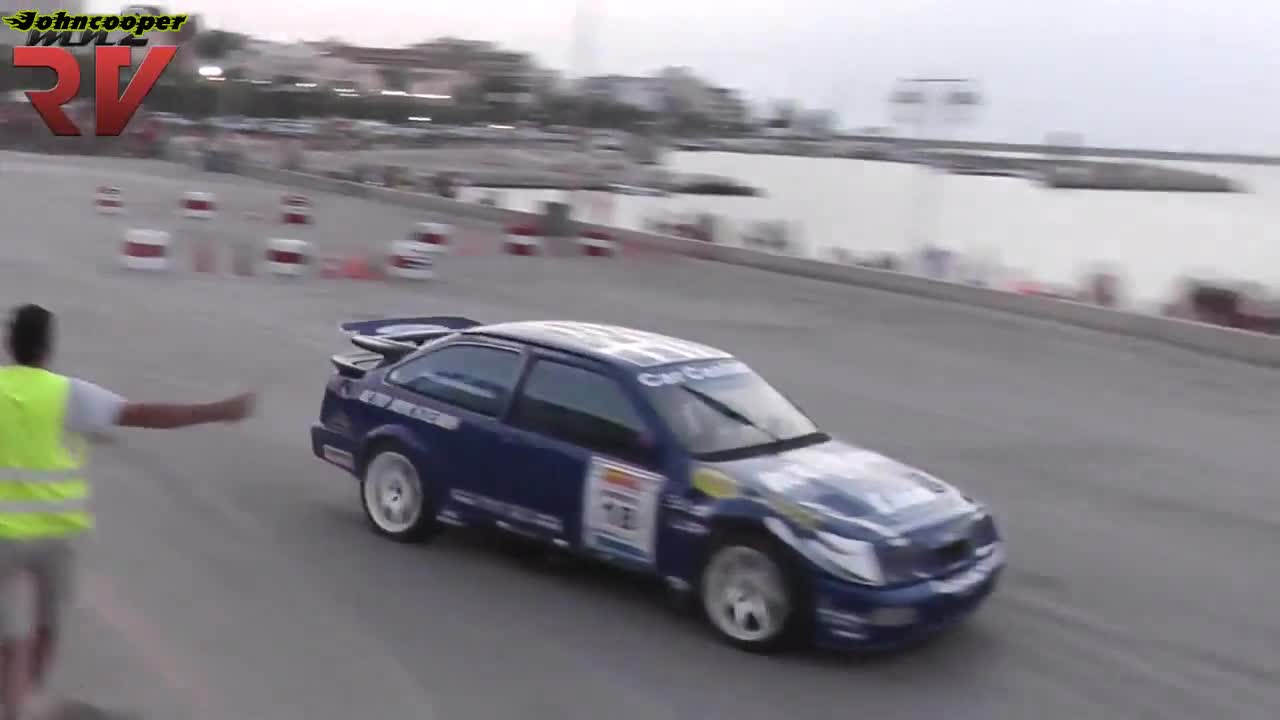 Ford Sierra Rs500 прави шоу