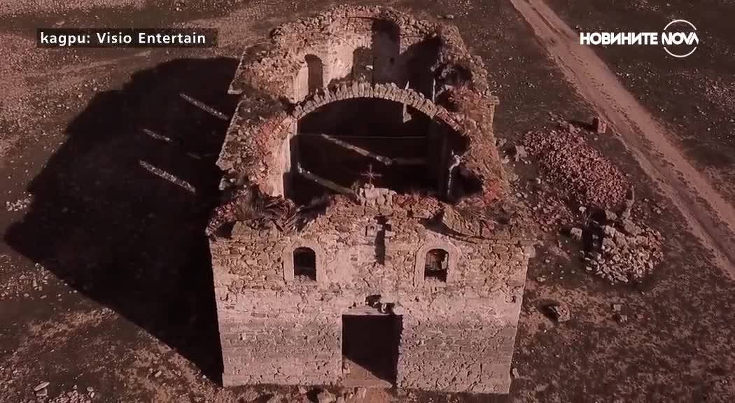 Потопената църква - храмът, който "изплува" под водите на язовир "Жребчево"