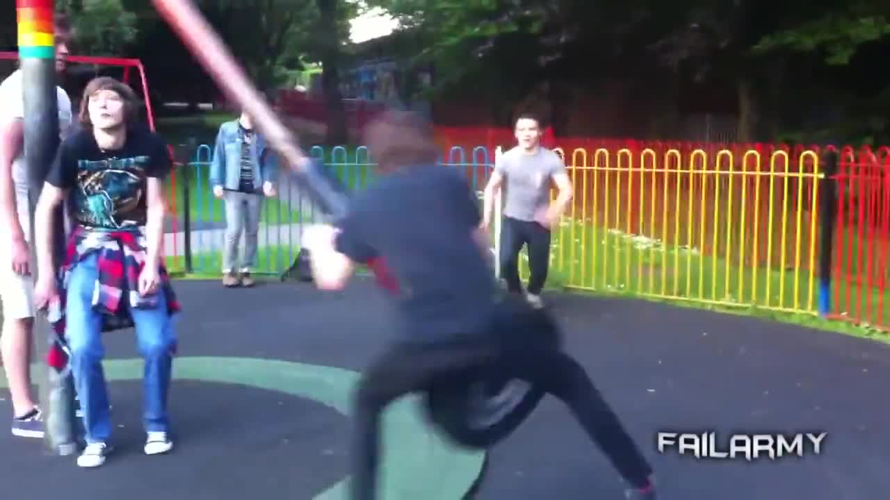 Ще се спукате от смях с тази Fail компилация - 2013