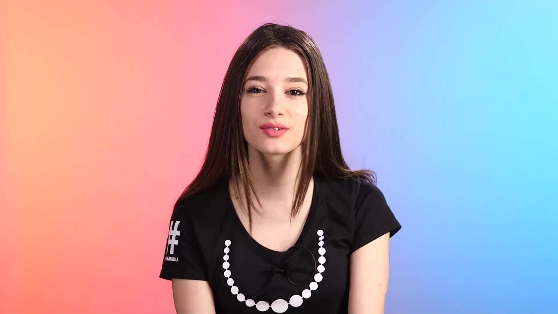 Михаела те предизвика да отидеш "С тениска на бала"
