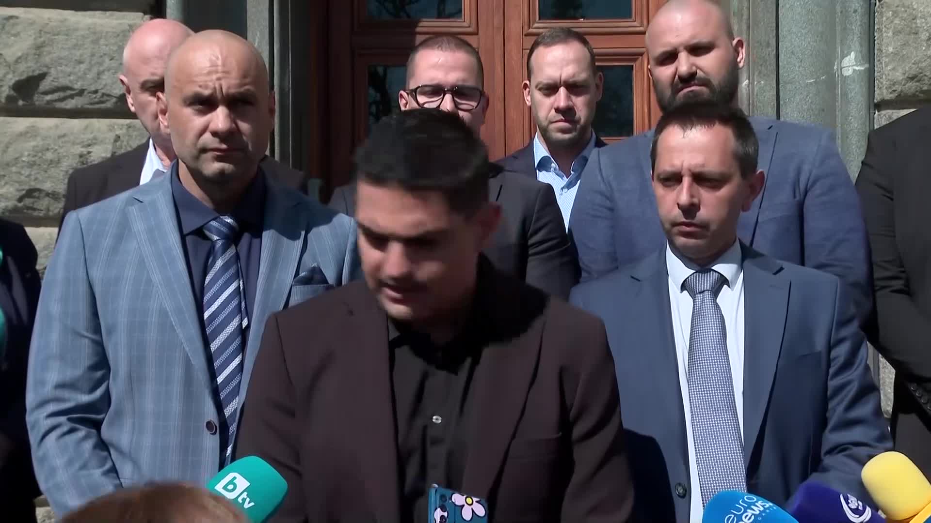 МЕЧ дава Наталия Киселова на прокурор, заплашва с гражданско неподчинение