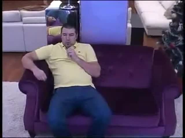 Нед имитира Къци - Биг Брадър смях