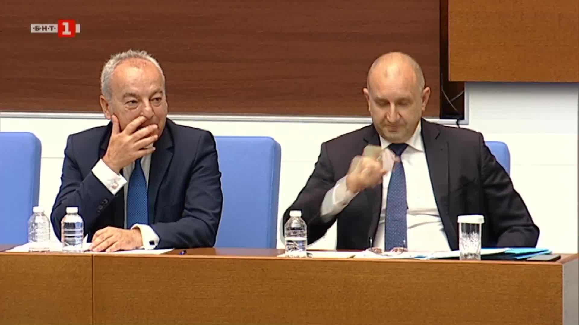 Румен Радев: Никога не съм казвал, че ще суспендирам споразумението с Украйна