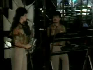 Еми Стамболова & Формация Фаворит - Ела, Ела