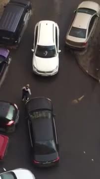 Когато жена се заинати на пътя!