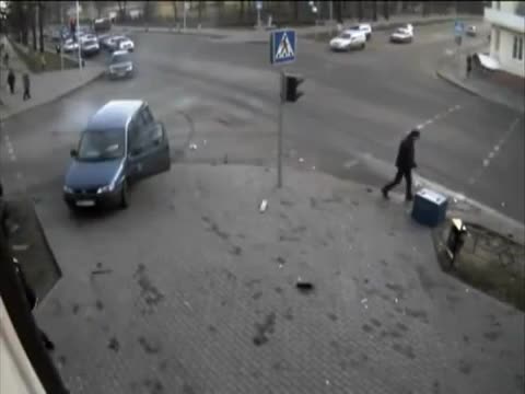 Не вярвате в късмета? Гледайте това видео!
